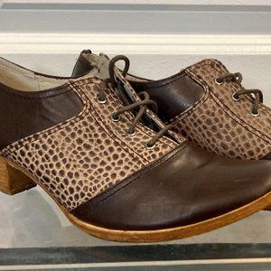 Women's Heeled Oxfords